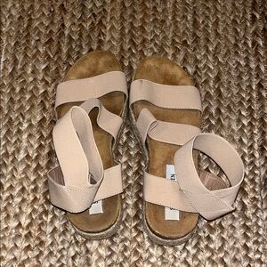 Steve Madden Beige Kids Sandals